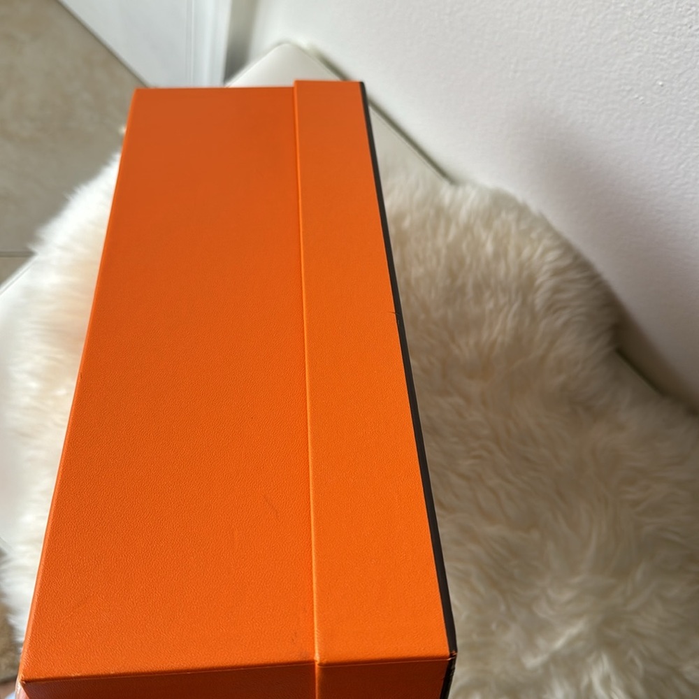 Hermes Sneaker Box - Picture 5 of 11